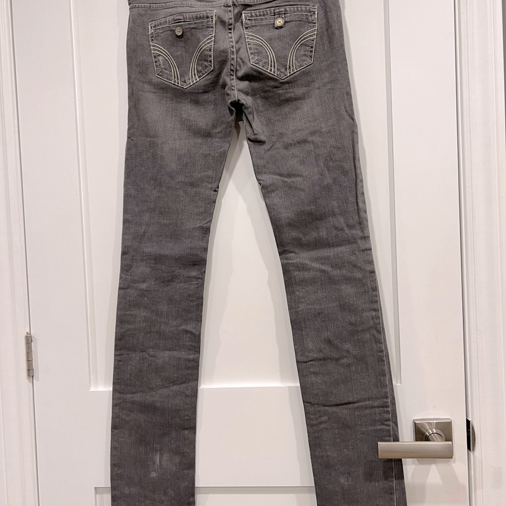 Low rise, Hollister faded grey skinny Jean - Picture 7 of 16
